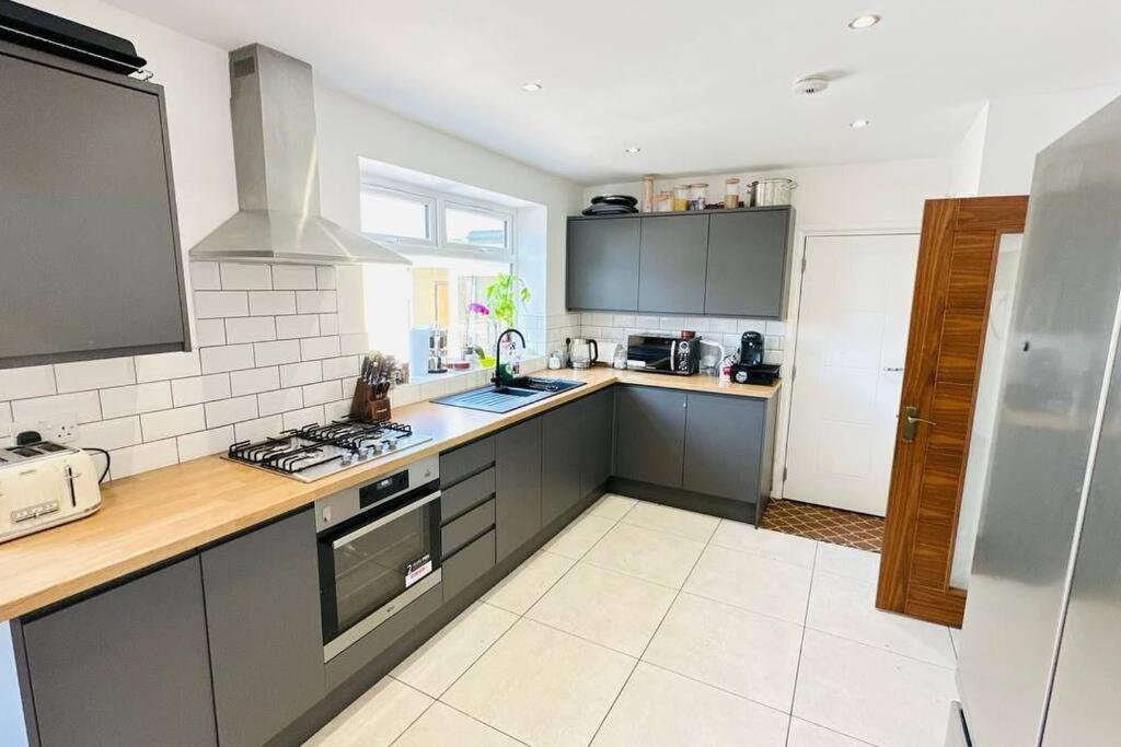 Stunning 3 Bed House Sleeps6 Nottingham Exterior foto